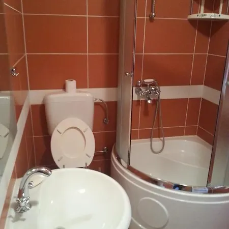 Gardens Semesterbostad *